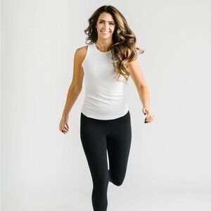 Zyia White Ribbed Amara Tank - Medium